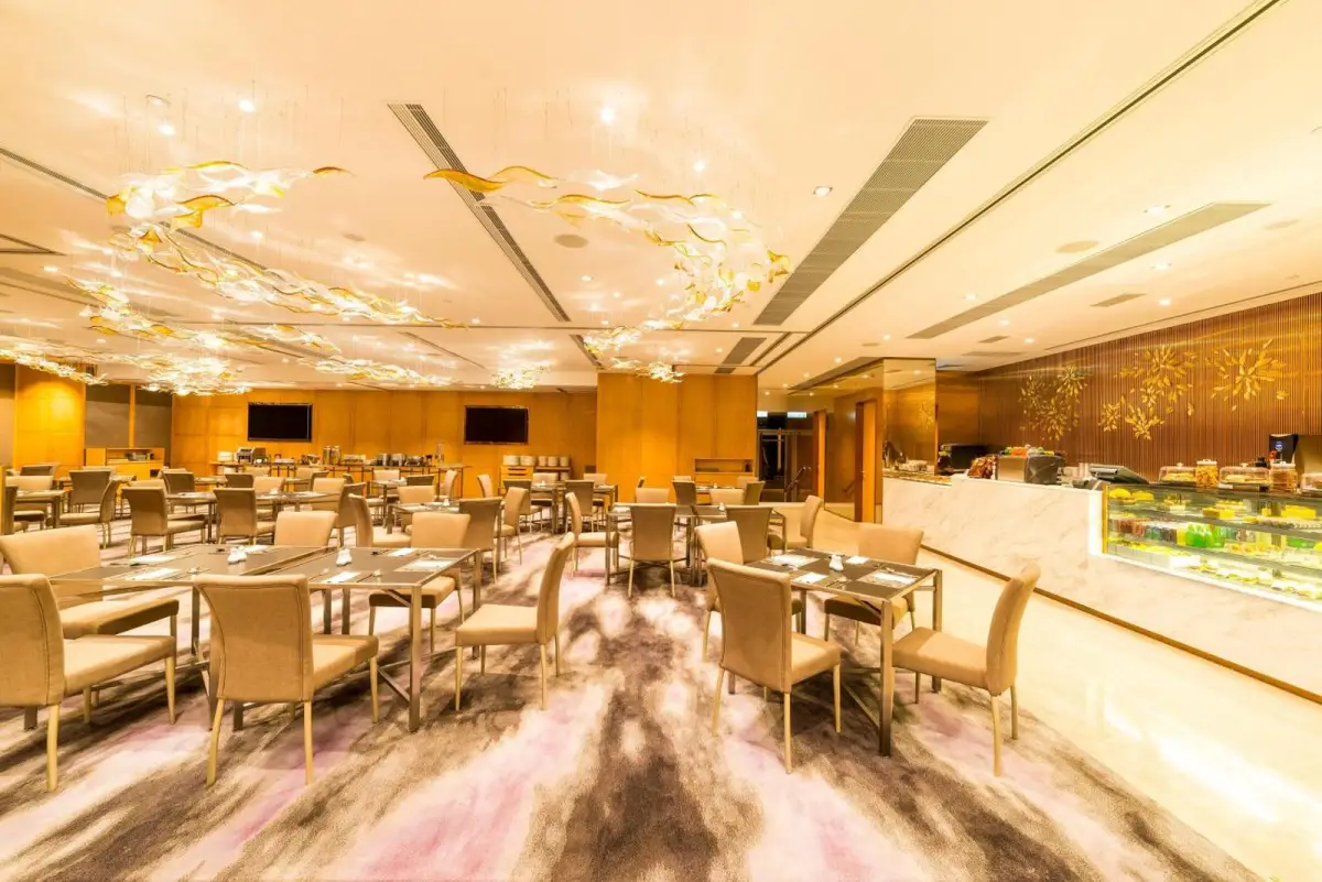 Kowloon Harbourfront Hotel 4